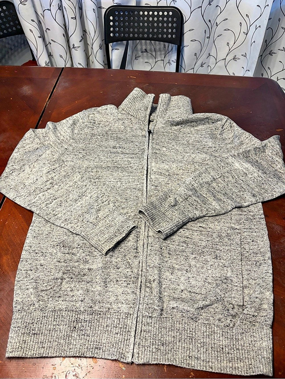 GAP Gray Zip-Up Sweater Size Medium